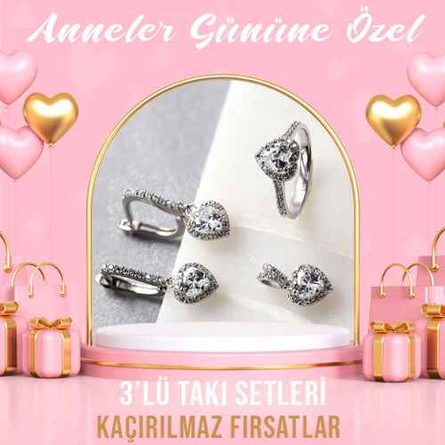 Anneler Günü İçin En Şık Takı Önerileri"