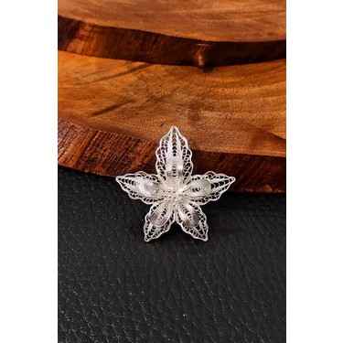 kadın yaka broşu kadın yaka broşu