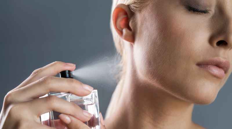 Parfüm Nereye Sıkılır