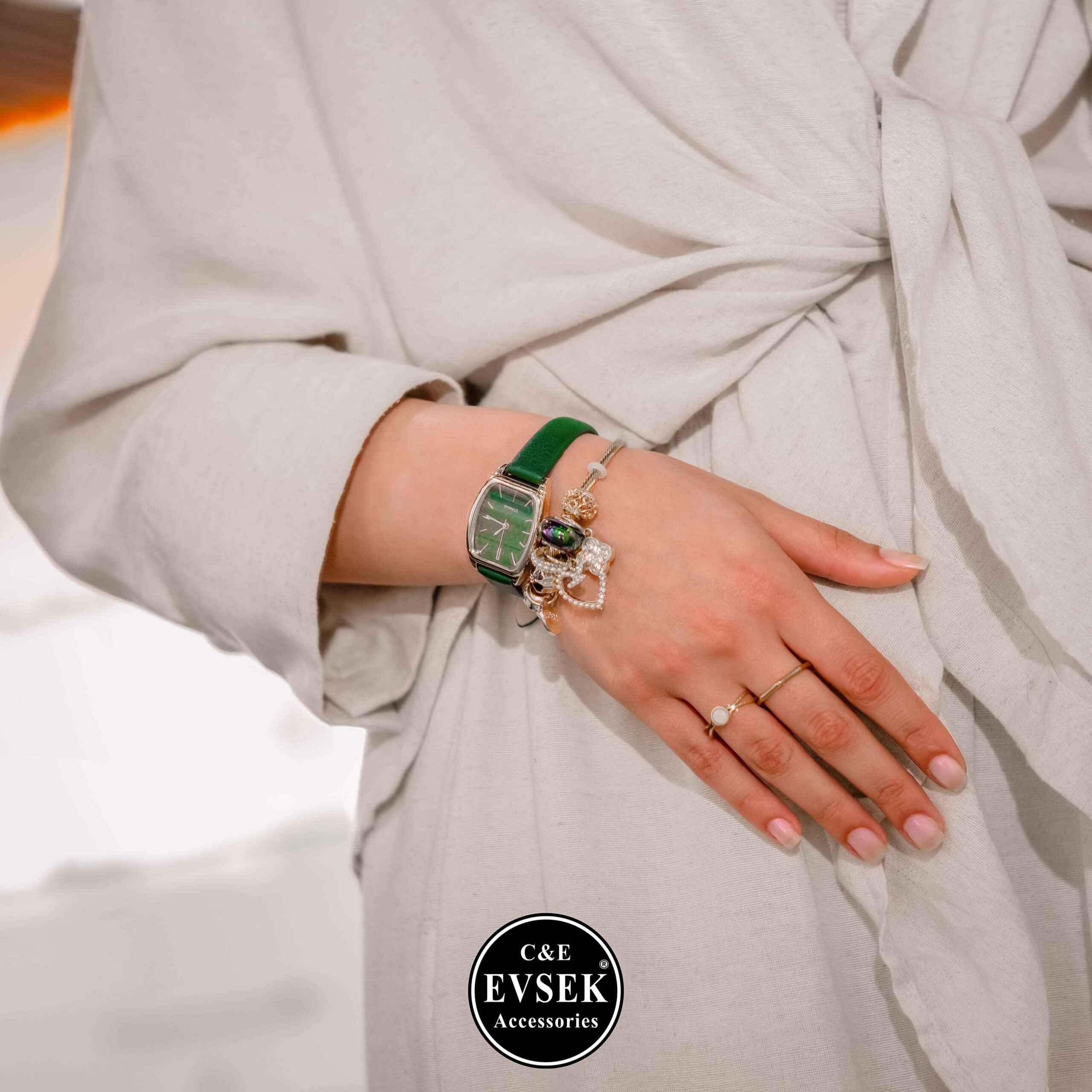 Takıların Hikayesi ve Anlamları Takıların Hikayesi ve Anlamları